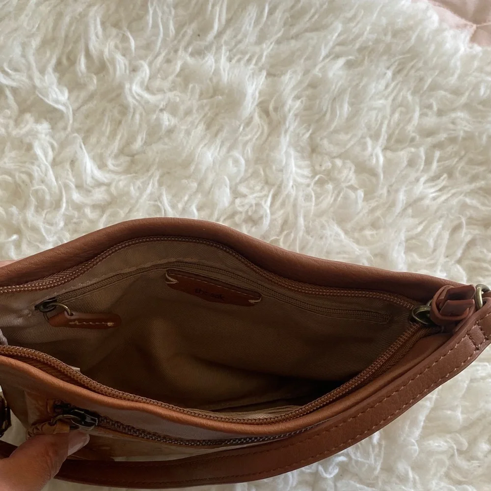 The Sak Sanibel Brown Leather cross body Bag - Picture 4 of 4